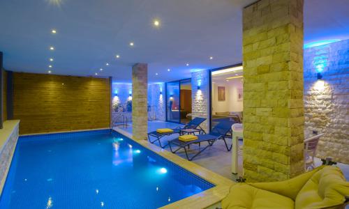Villa Tarz — 2