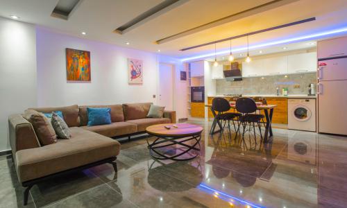 Villa Tarz — 39