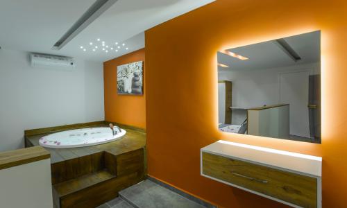 Villa Tarz — 49