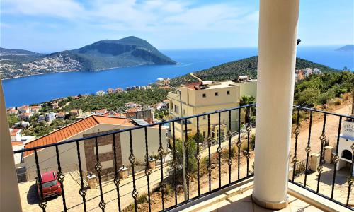 Villa Asya 1 — 2