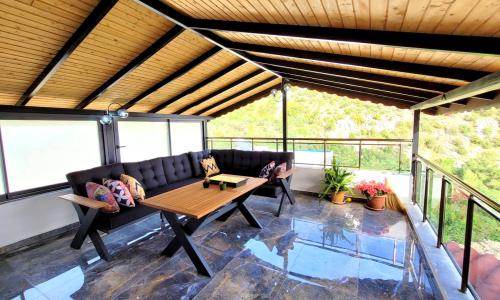 Villa Dere — 33