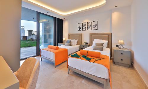 Villa Dreams — 49