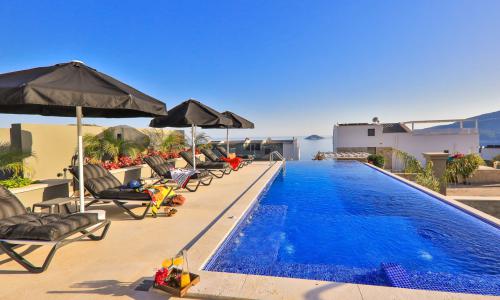 Villa Dreams — 4