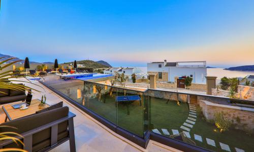 Villa Dreams — 75