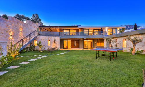 Villa Dreams — 2