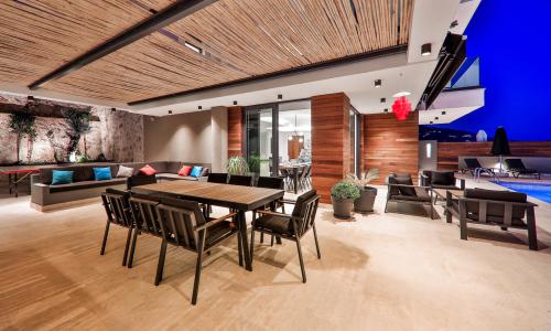 Villa Dreams — 18