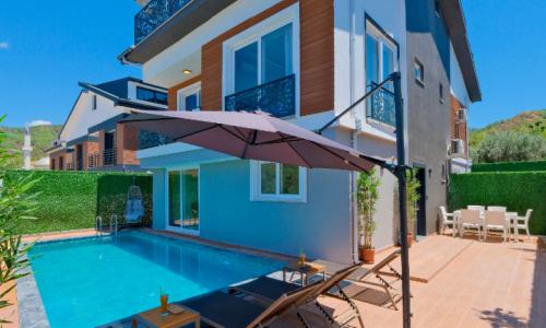 Villa Halis — 23