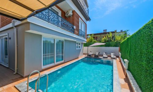 Villa Halis — 35