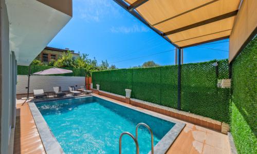 Villa Halis — 36