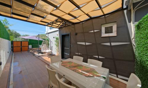 Villa Halis — 37