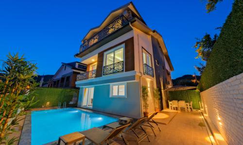 Villa Halis — 40