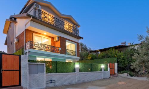 Villa Halis — 48