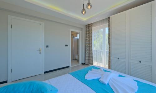 Villa Halis — 68