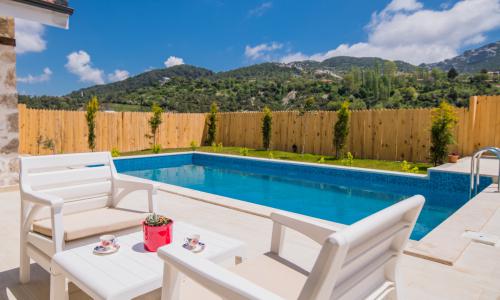 Villa Medis 2 — 8