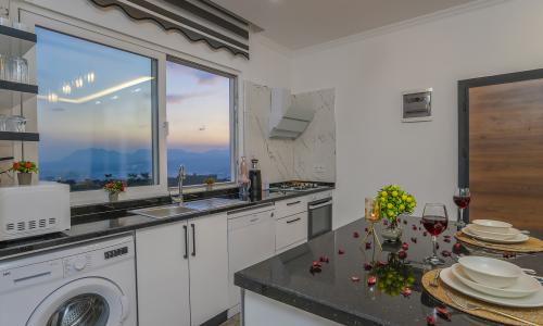 Suit Yiğit — 31