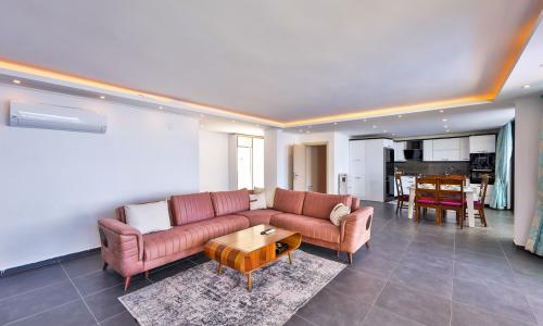 Villa Zaz — 36