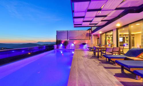 Villa Zaz — 12