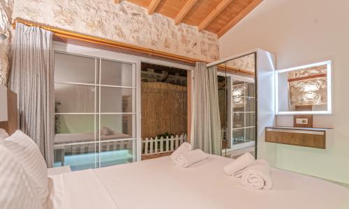 Villa Carya Famm 2 — 34