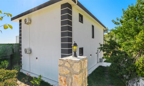 Villa Davidof — 48