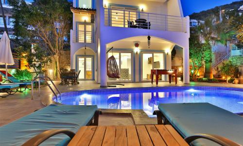Villa Lotus — 2