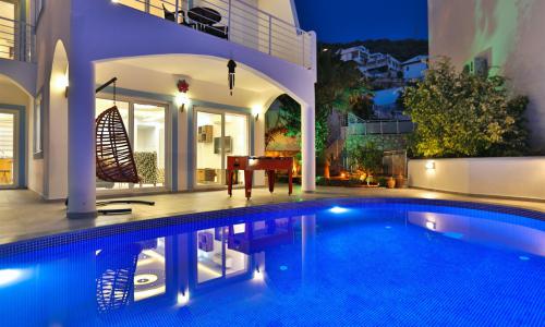 Villa Lotus — 14
