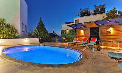 Villa Lotus — 4
