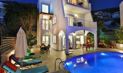 Villa Lotus