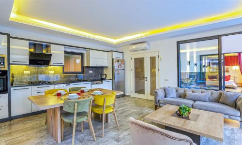 Villa Monolisa — 36