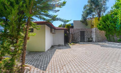 Villa Monolisa — 69