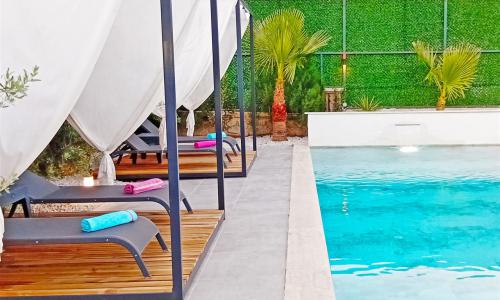 Villa Mamon Luxury Life — 11