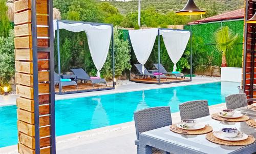 Villa Mamon Luxury Life — 8