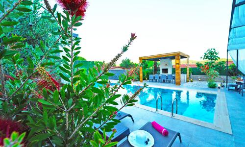 Villa Mamon Luxury Life — 19