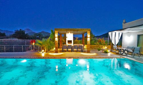 Villa Mamon Luxury Life — 141