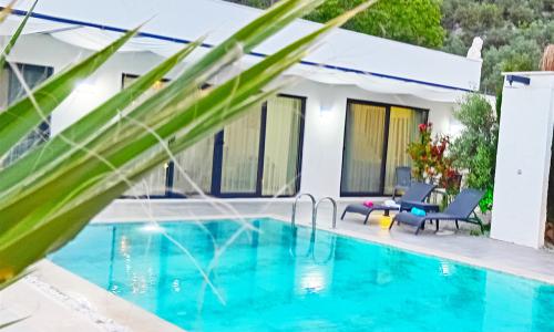 Villa Mamon Luxury Life — 171