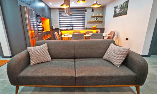 Villa Mamon Luxury Life — 186