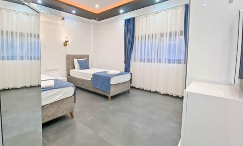 Villa Belinay — 12
