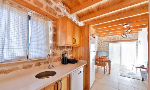 Villa Abosa — 25