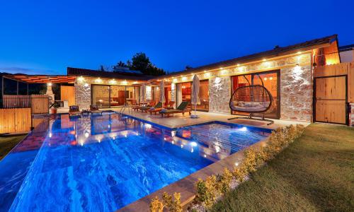 Villa Aden — 20