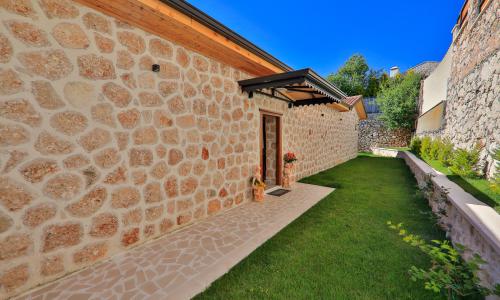 Villa Aden — 21