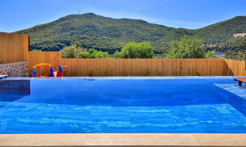 Villa Aden — 33