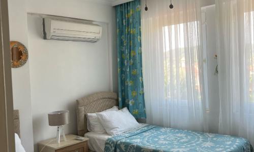 Villa Alora — 24