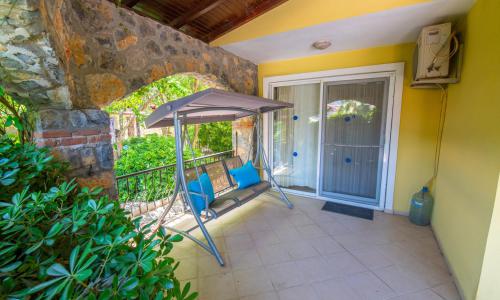 Villa Alora — 9