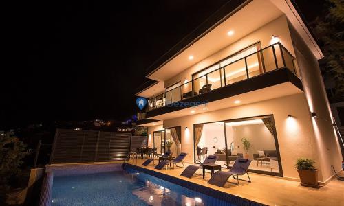 Villa Moonlight — 3