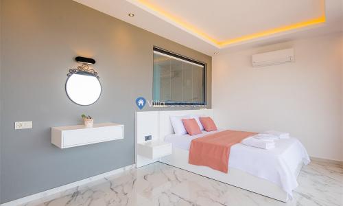 Villa Moonlight — 22