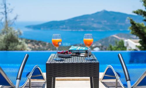 Villa Moonlight — 26