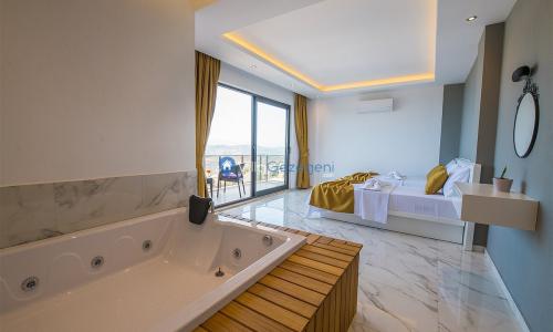 Villa Moonlight — 34