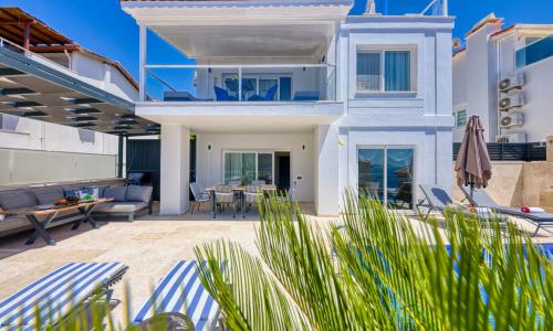 Villa Bella Luna — 11