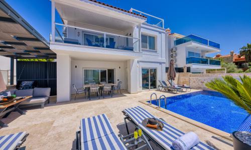 Villa Bella Luna — 12