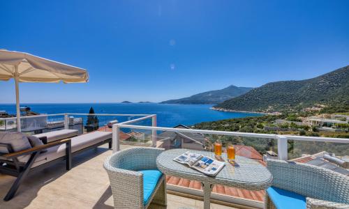 Villa Bella Luna — 72