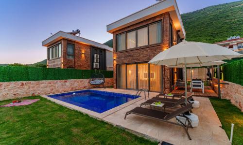 Villa Brown